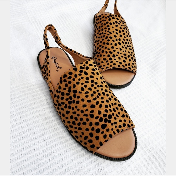 Price firm!//The Erin// leopard sandal - Picture 3 of 3